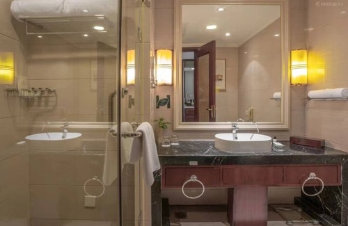 Shijiazhuang Hotel | Hebei Cuipingshan Guest House