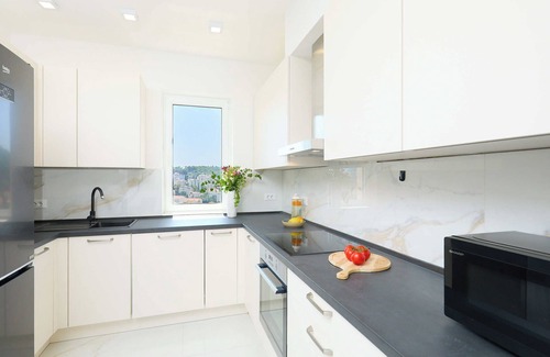 Babin Kuk Apartment | Hedera Estate, Hedera A48