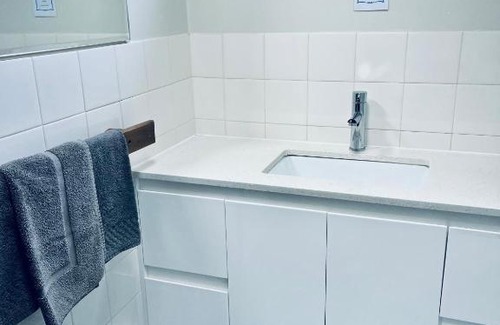 Zeehan Hotel | Heemskirk Motor Hotel