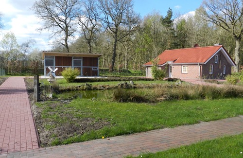 Friedeburg Apartment | Heidihaus - Naturidyll in East Frisia - completely renovated in 2017