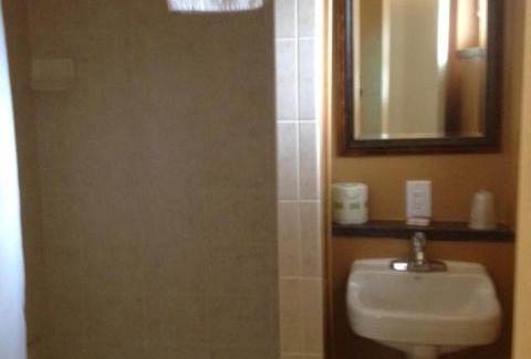Muskegon Heights Hotel | Heights Motel