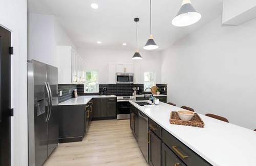 Walnut Hills House | Heights on Wayne by Blackhouse