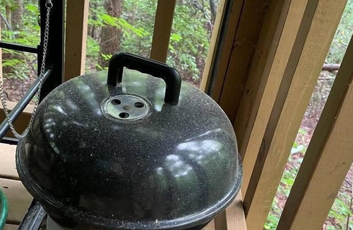 Sautee Nacoochee Cabin | Helen Ga, Wineries, Zip Lines, Hiking, Unicoi State Park and Lake Burton