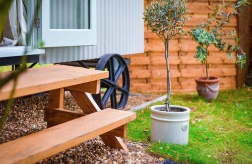 Netheravon House | Helen's Shepherds Hut
