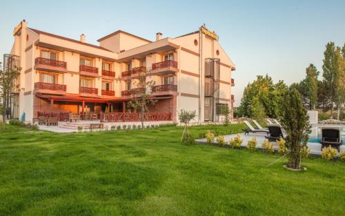 Ezine Hotel | Helen Troya Hotel Geyikli