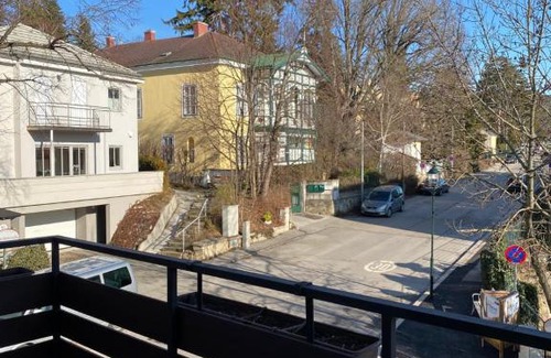 Baden House | Helenental Pension & Apartments