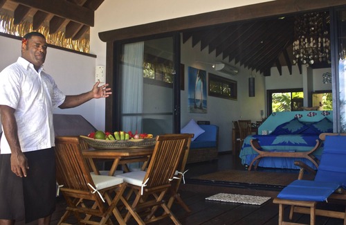 Tapere of Titikaveka Villa | Heliconia Hideaway