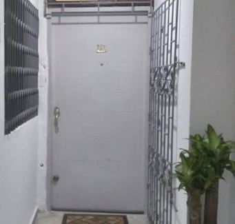 Historic Center Apartment | Heliconia Wagneriana Apartment - Flor de la Perla