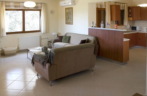 Houdetsi Villa | Helidonia Villas Stefanos