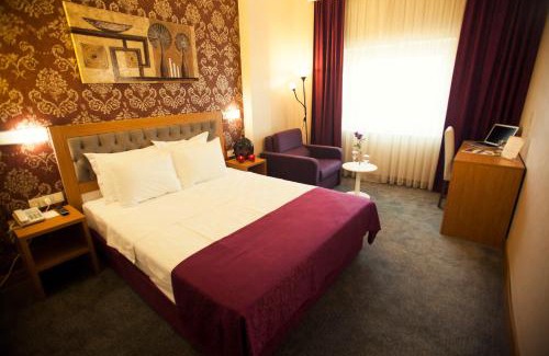 Umraniye Hotel | Helikon Business Hotel