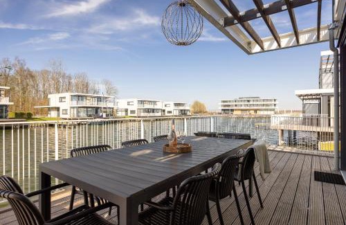 Oranjeplaat Villa | Hello Zeeland - Veerse Wende - Lamsoor 3