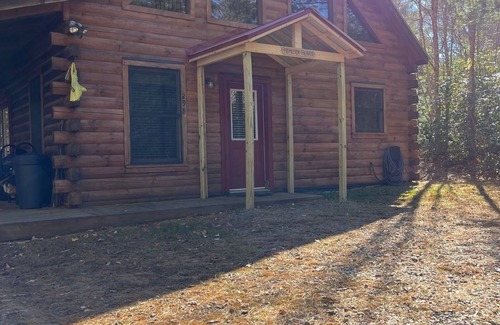 Murphy Cabin | Hemlock Heaven - wooded setting with easy access