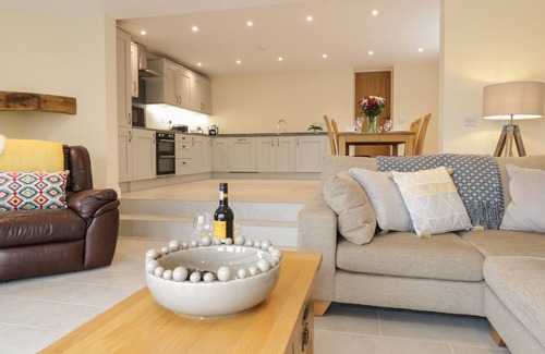 Corwen Cottage | HEN DY BRYN MAWNDY, family friendly, with a garden in Corwen