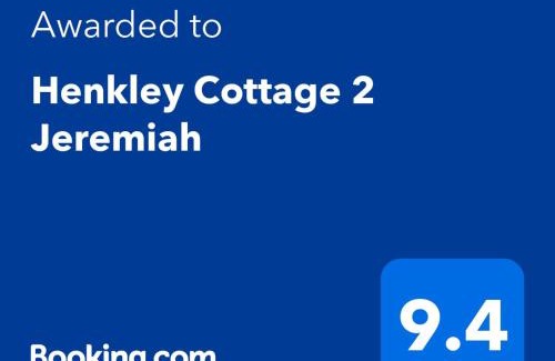 Central Tilba House | Henkley Cottage 2 Jeremiah