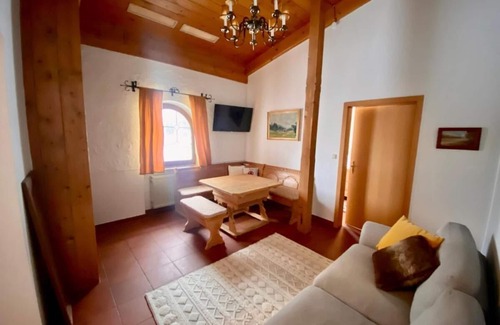 Rabenstein Apartment | "Hennenkobel" Apartment with Terrace