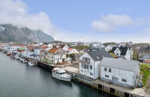 Henningsvaer Apartment | Henningsvær Harbour Haven