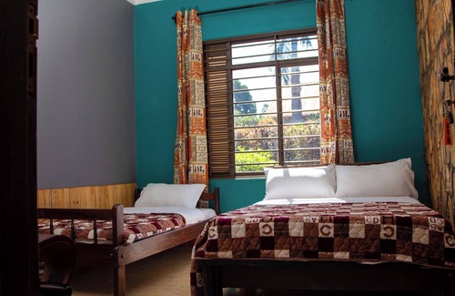 Kamuli Bed & Breakfast | Henotes B&B
