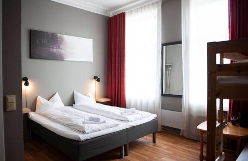 Skien Hotel | Henriks Hotell