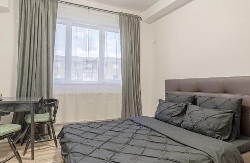 Arad Apartment | Hera's Elegant Home