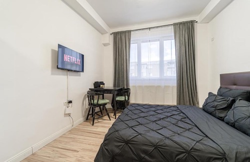 Arad Apartment | Hera's Elegant Home