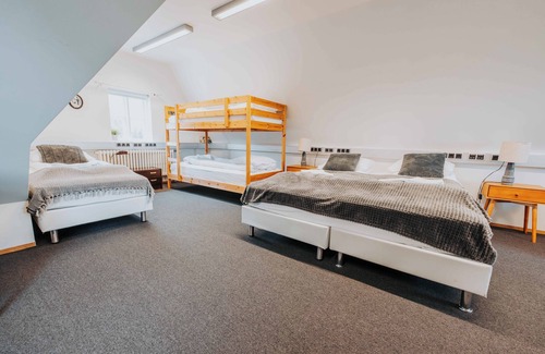 Laugarvatn Hotel | Heradsskolinn Historic Guesthouse