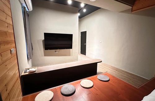 Dahu House | Here after us homestay