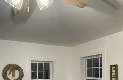 Birdsnest Cottage | Here is your summer beach cottage with all anemities, Eastern Shore, Virginia