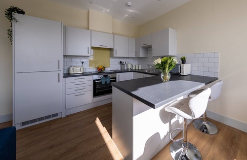 Hereford Apartment | HEREFORD CITY CENTRE – Apartment 5: Stylish 2-Bed in City Centre, Sleeps 6