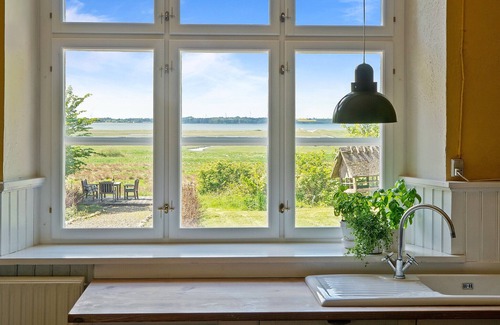Ronbjerg House | Heritage country house on the coast in Denmark