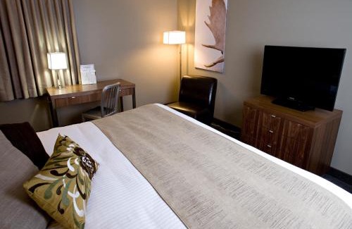 Moose Jaw Hotel | Heritage Inn Hotel & Convention Centre - Moose Jaw