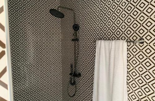 Ada Apartment | HERITAGE LODGE &EVENT CENTER