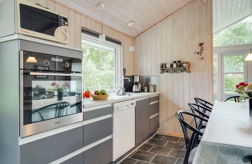 Fjellerup Strand House | "Hermand" - 700m from the sea by Interhome