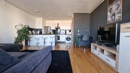 Siska District Apartment | HERMES APARTMENT & 2 free garage secured parkings
