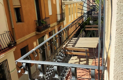 Sarria Apartment | Hermoso Apartamento con Terraza Privada