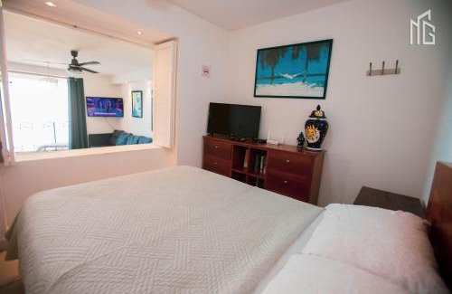 South Hotel Zone Apartment | Hermoso Condo Frente al Mar