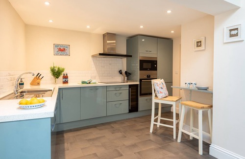 Treator House | Heron Cottage , 8 New Street. Spacious Town House in Padstow Old Town