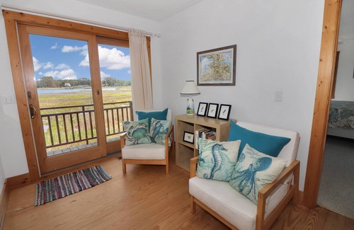 Deep Hole House | Heron's Cove on Salt Meadow - Pet friendly, waterfront home!