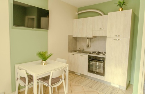 Lonato del Garda Apartment | Herringbone Court