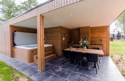 Maastricht Villa | Hertogenvilla Wellness - 3 bedrooms/3 bathrooms