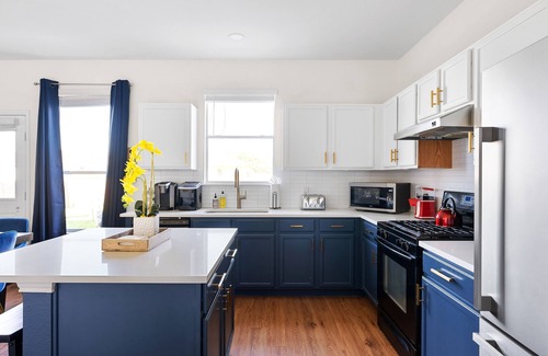 Buda House | Hestia: 3BR/2.5BA Near I-35 & Local Attractions