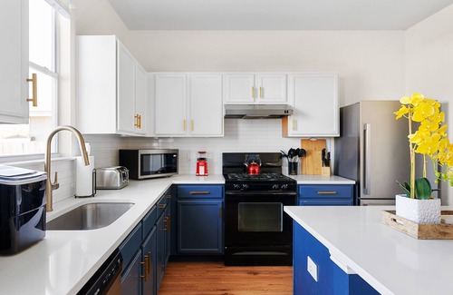 Buda House | Hestia: 3BR/2.5BA Near I-35 & Local Attractions