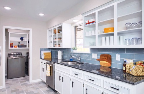 Pflugerville House | Hestia: Syd's Place 3 Bed, 2 Bath
