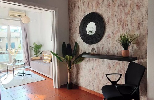 Mets Apartment | Hestia-Walk to Ancient & Modern Athens like localn