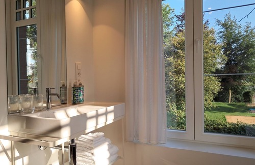 Meerhout Bed & Breakfast | Het Bed van den Doktoor