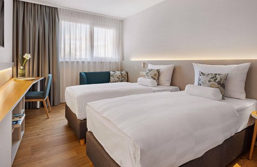 Rheinstetten Hotel | Hey Lou Hotel Karlsruhe Messe