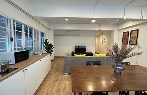 Pom Prap Apartment | Hidden Gems in China town, 2BRnn