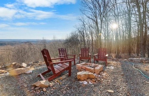 Jonas House | Hidden Gem, Best Views, Unbeatable Seclusion, etc