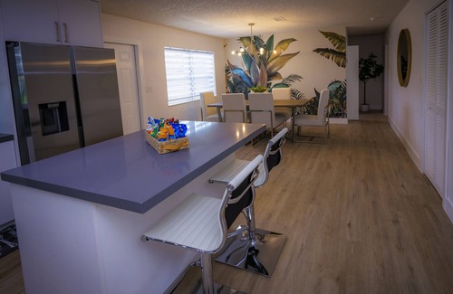 South Corals House | Hidden Gem in Fort Lauderdale area! Beautiful 3 BDR/2 BATH centrally located!