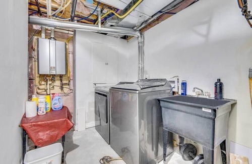 Halton Regional Municipality Apartment | Hidden Gem: Spacious Basement