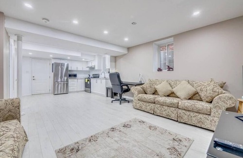 Halton Regional Municipality Apartment | Hidden Gem: Spacious Basement